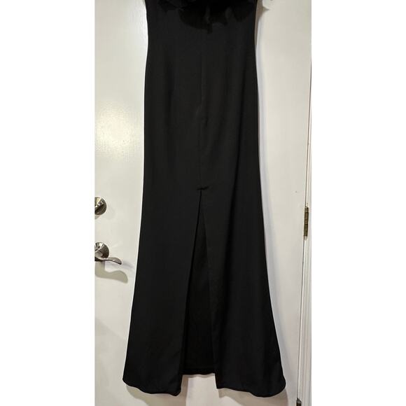 Ieena 4 Mac Duggal Off the Shoulder Ruffle Detail Column Gown Black 4 NWT 49643 - Picture 14 of 15